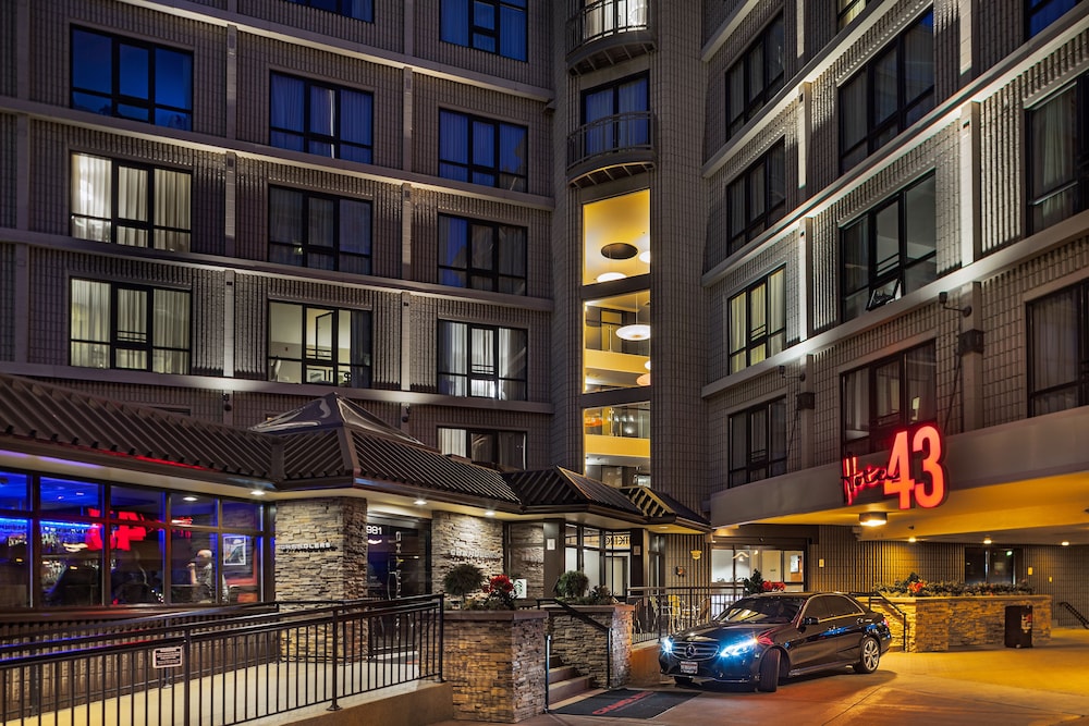 Hotel 43 54/60