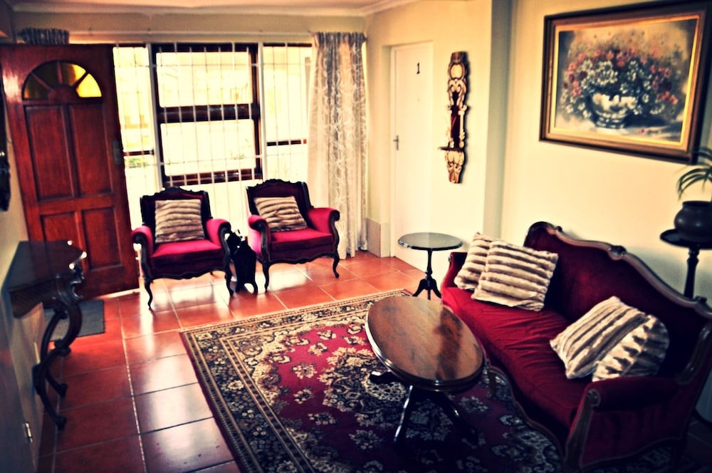 Framesby Guesthouse 16/36
