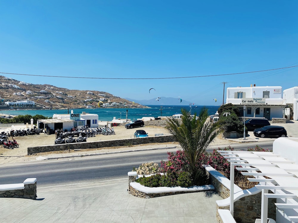 Eleftheria Hotel 42/50
