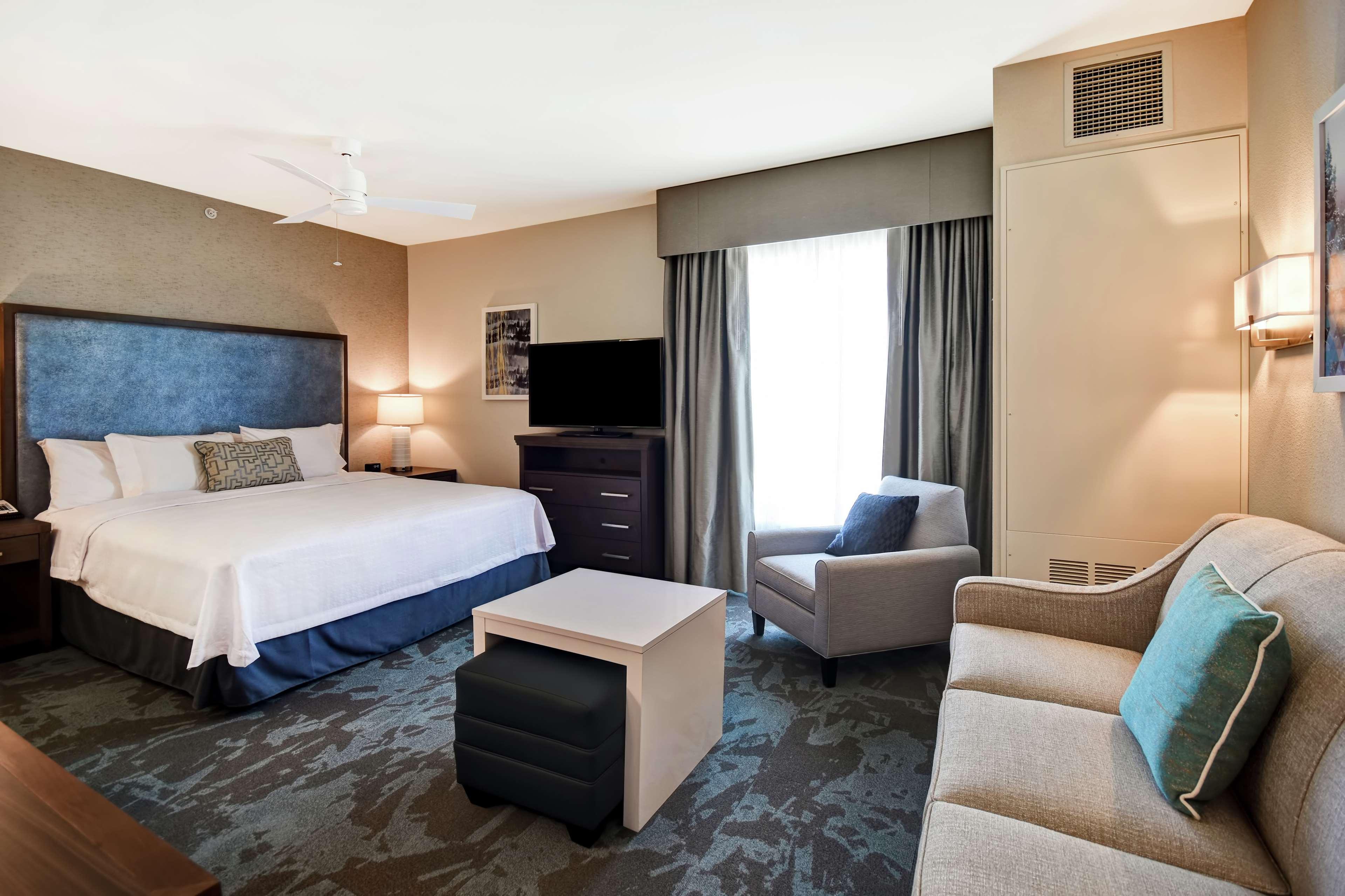 STUDIO, SUITE, KING BED, ACCESSIBLE