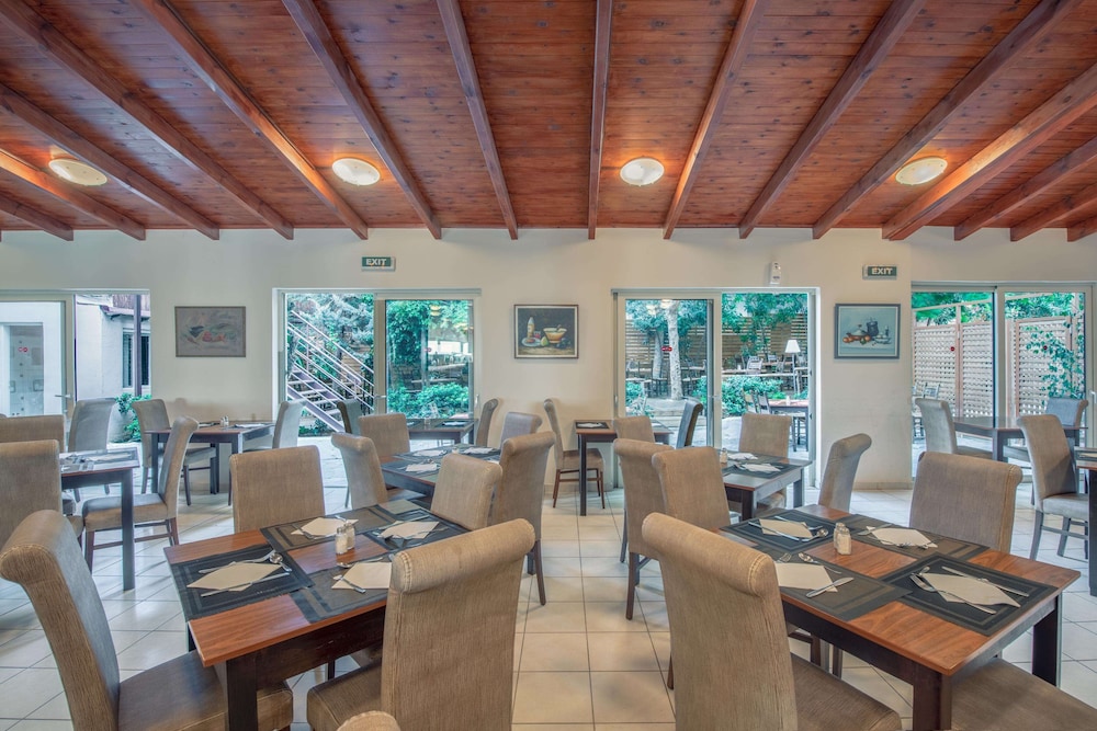 CHC Marilena Hotel 27/38
