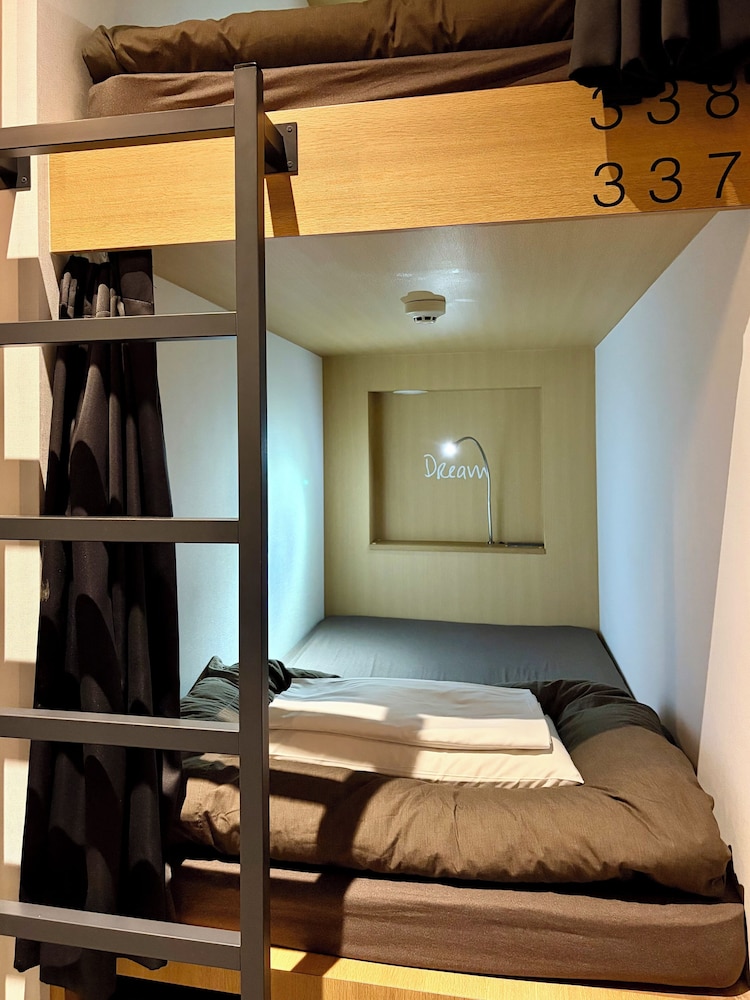 White Hostel Shinsaibashi 14/50