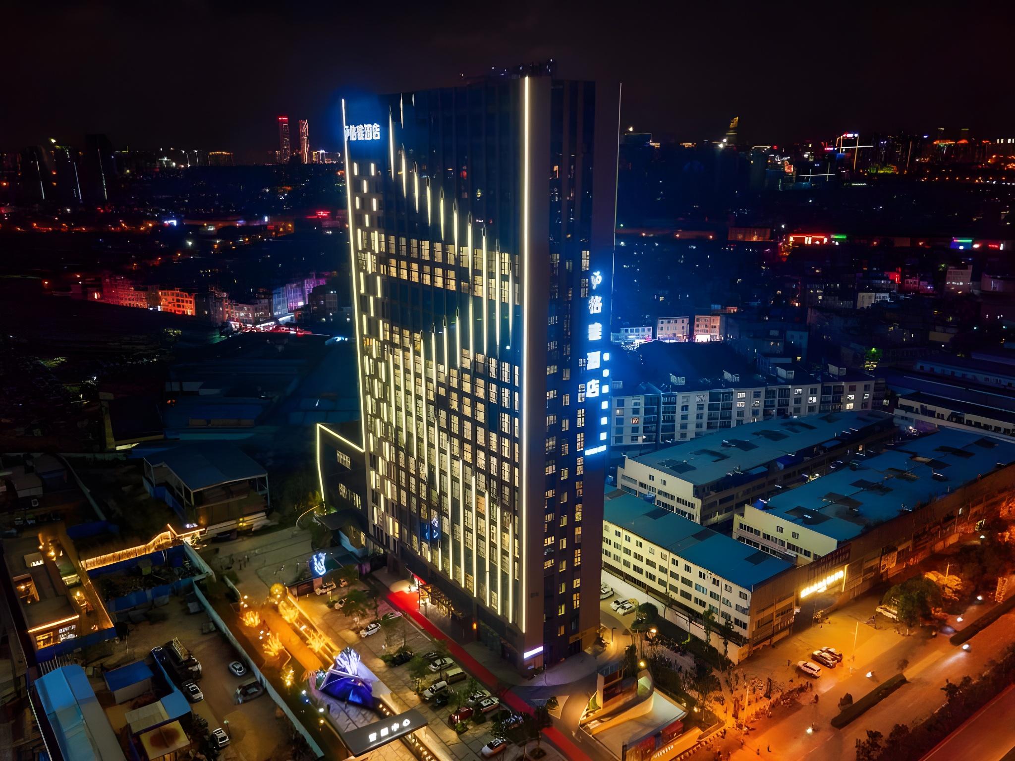 GYA Kunming Zijin Center Xiaodong Village Metro Station Hotel 8/38