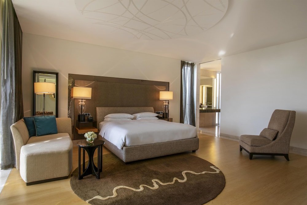 2 BEDROOMS, EXECUTIVE, VILLA, PRIVATE POOL