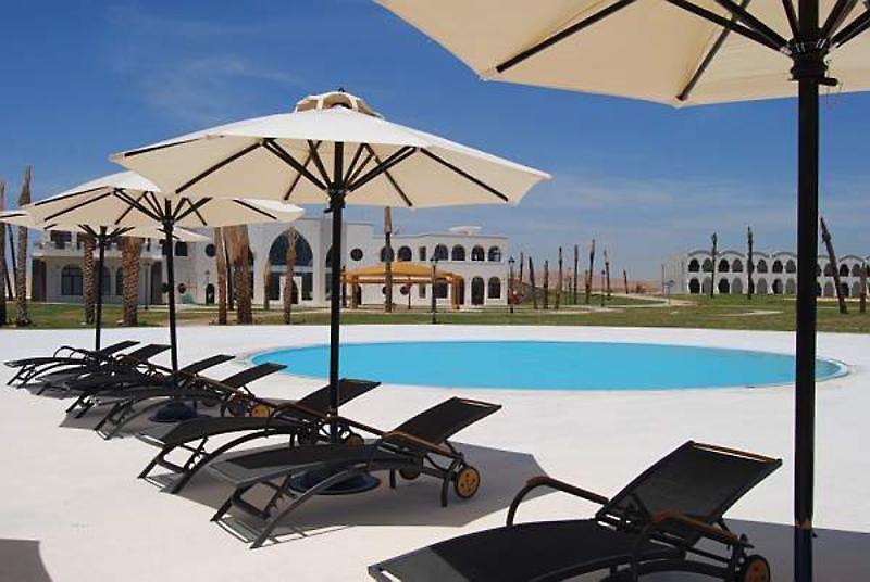 Gorgonia Beach Resort 30/35