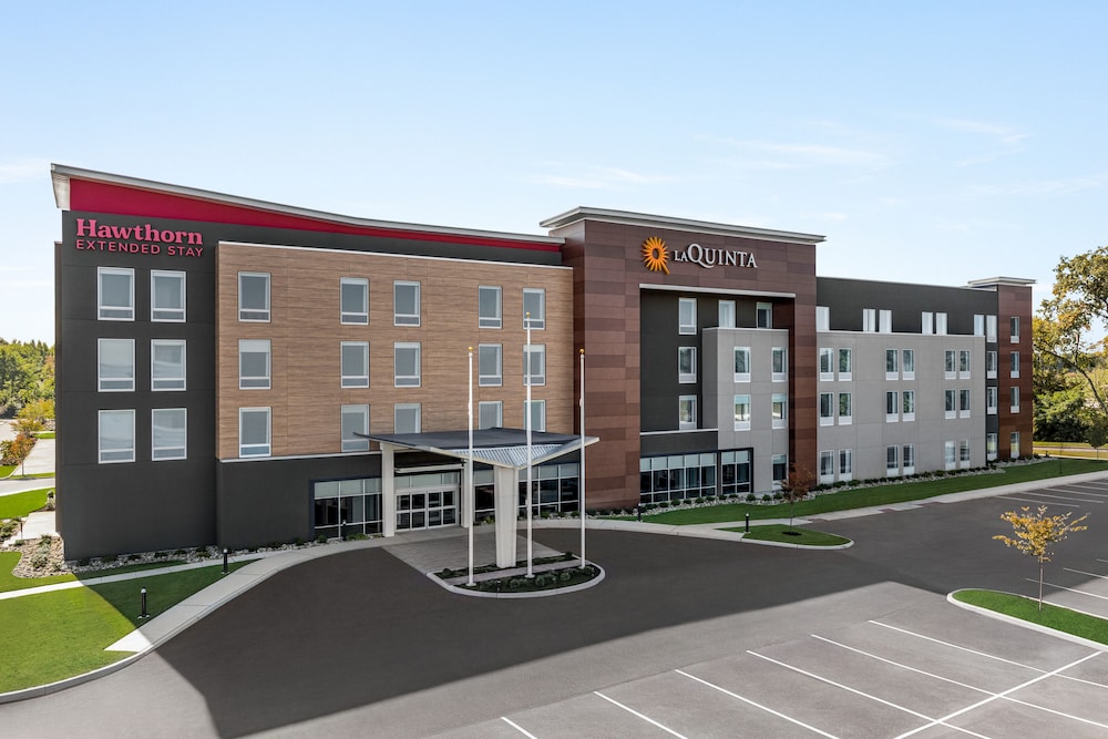 Hawthorn Extended Stay by Wyndham Mount Laurel / Moorestown 53/57