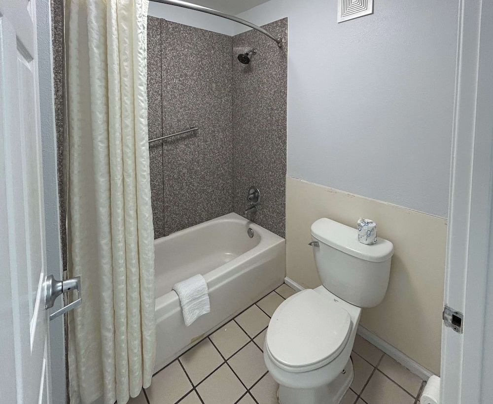 Motel6 Denham Springs, LA 47/50