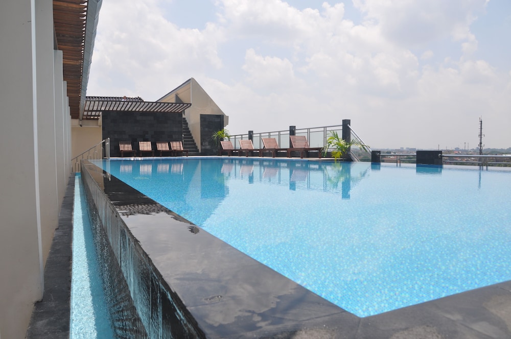 Pandanaran Hotel Prawirotaman Yogyakarta photo1