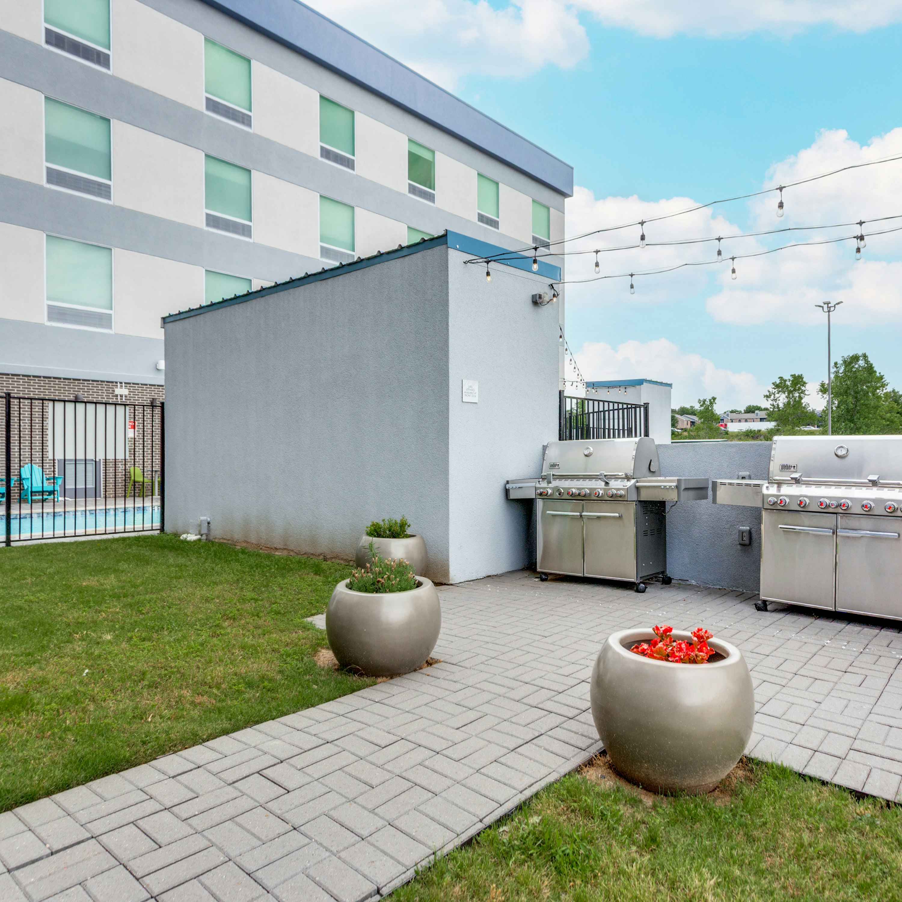 Home2 Suites by Hilton Fort Worth Arlington West 32/42