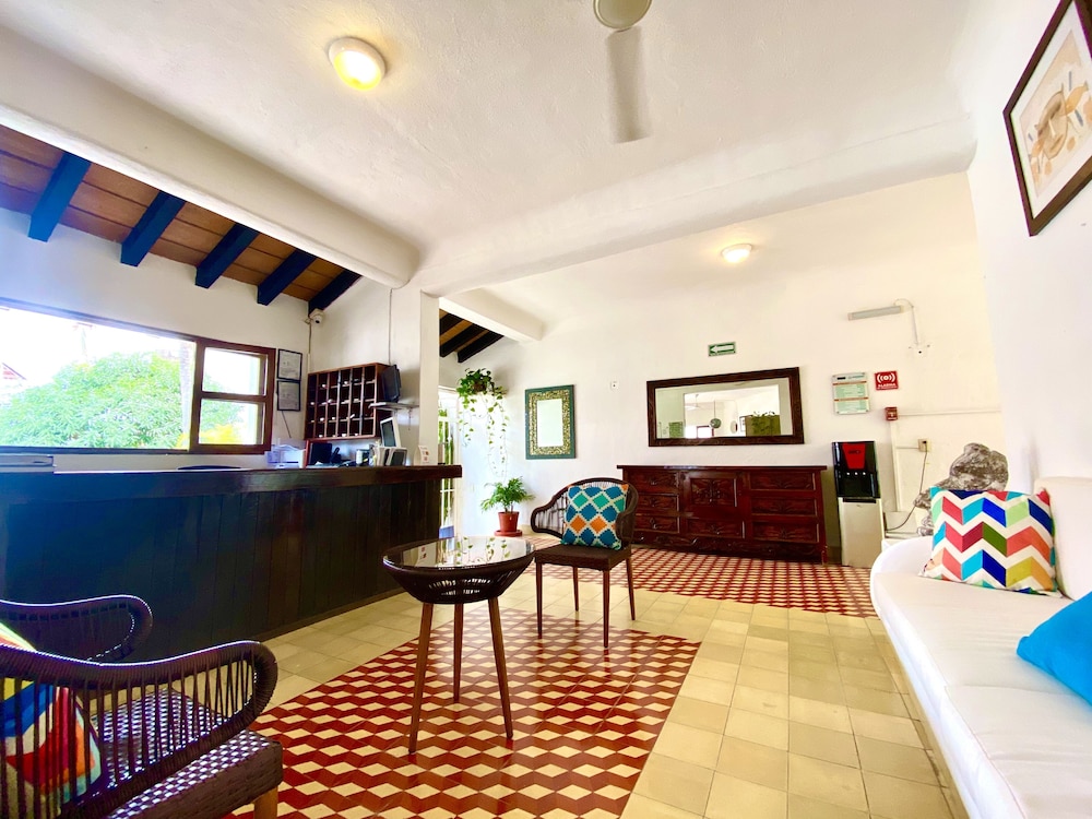 Amaca Hotel Puerto Vallarta 8/76