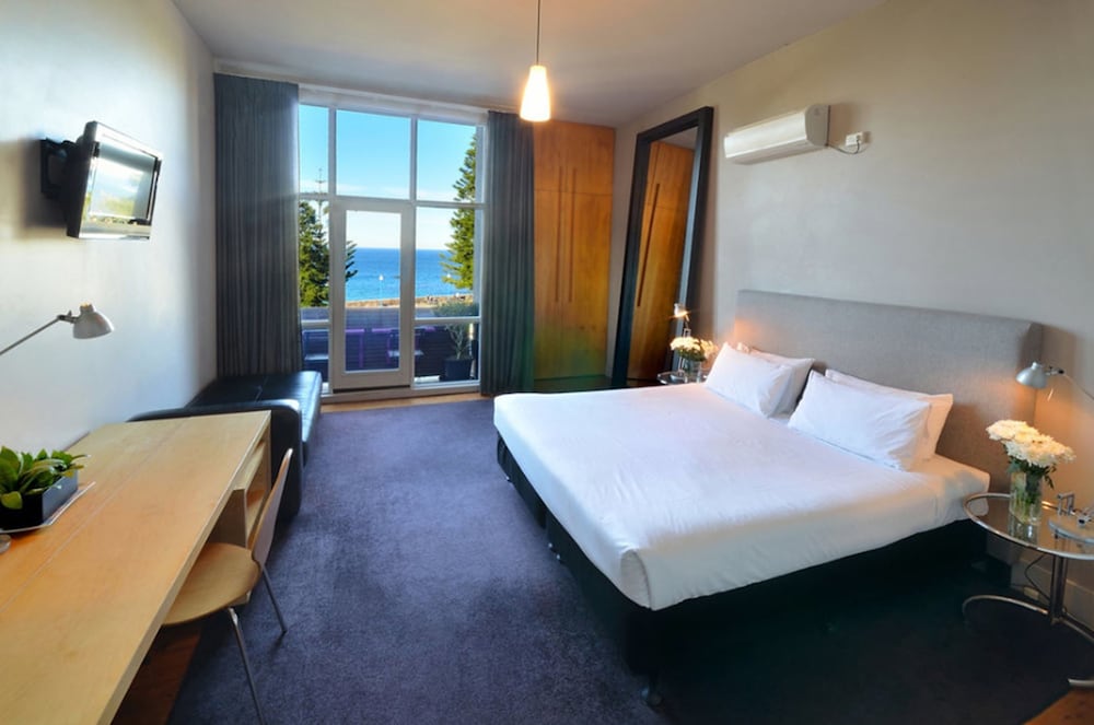 Dive Hotel Coogee Beach 23/53
