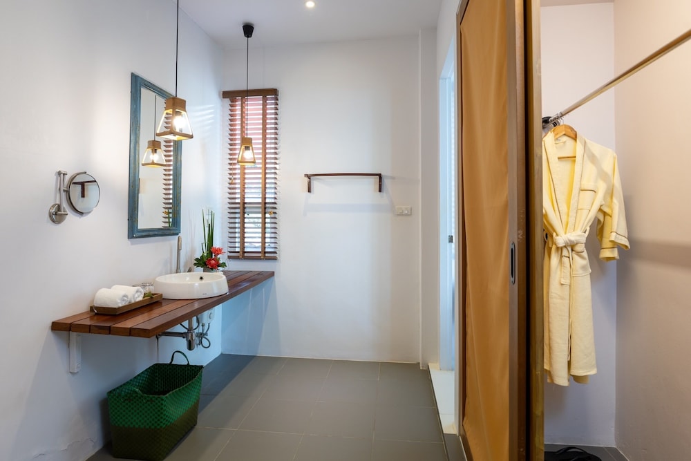 Krabi Home Resort 75/77