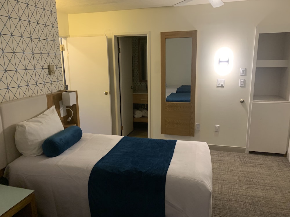 Split Rock Resort 21/79