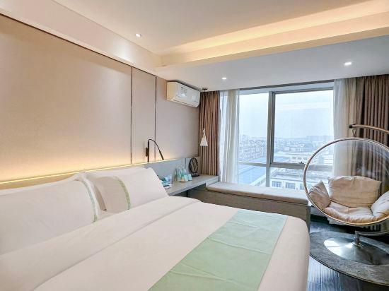 Xana Lite Hotel (Chengdu Shuangliu Airport Haibincheng) 13/24