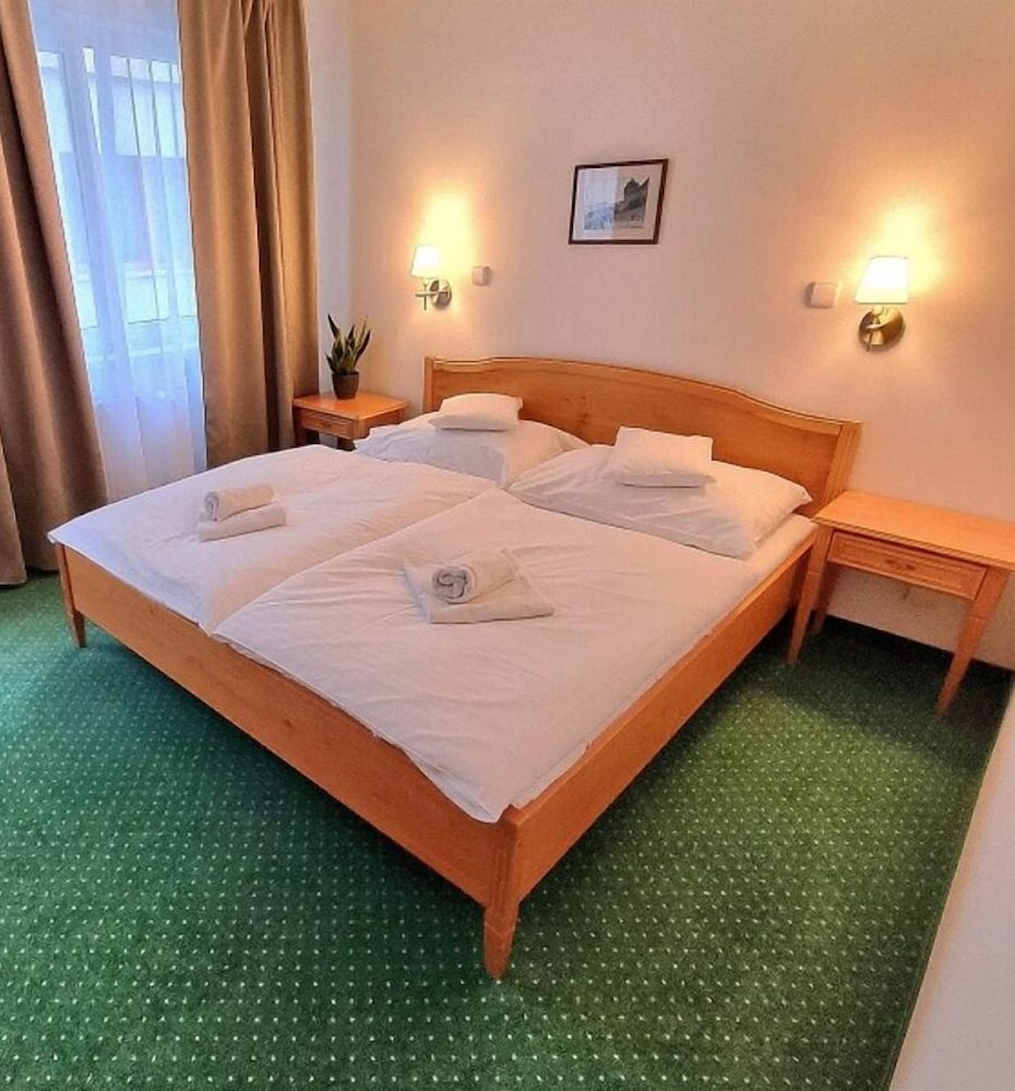 Claris Hotel 22/62