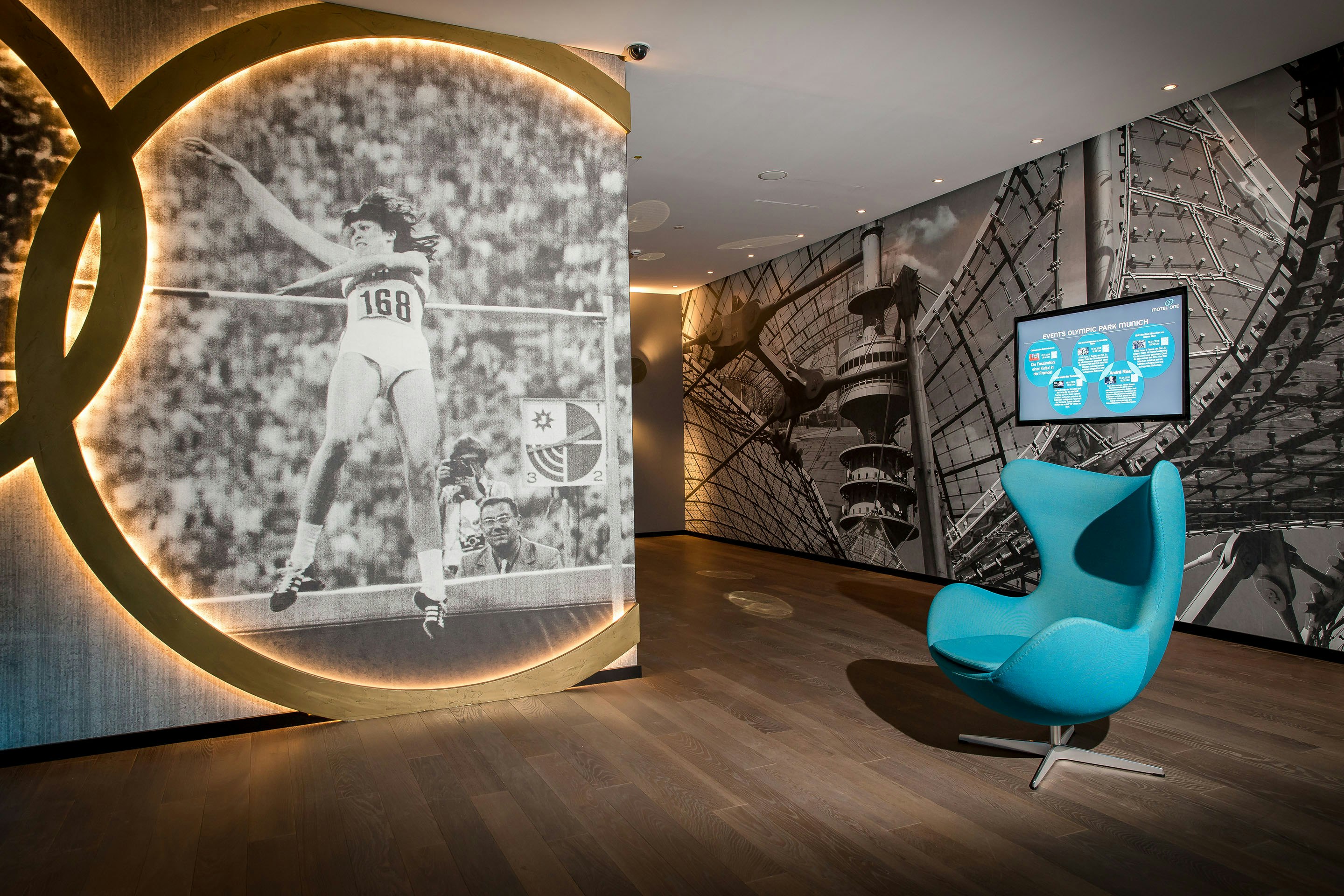 Hotel Motel One Munchen-Olympia Gate 4/16