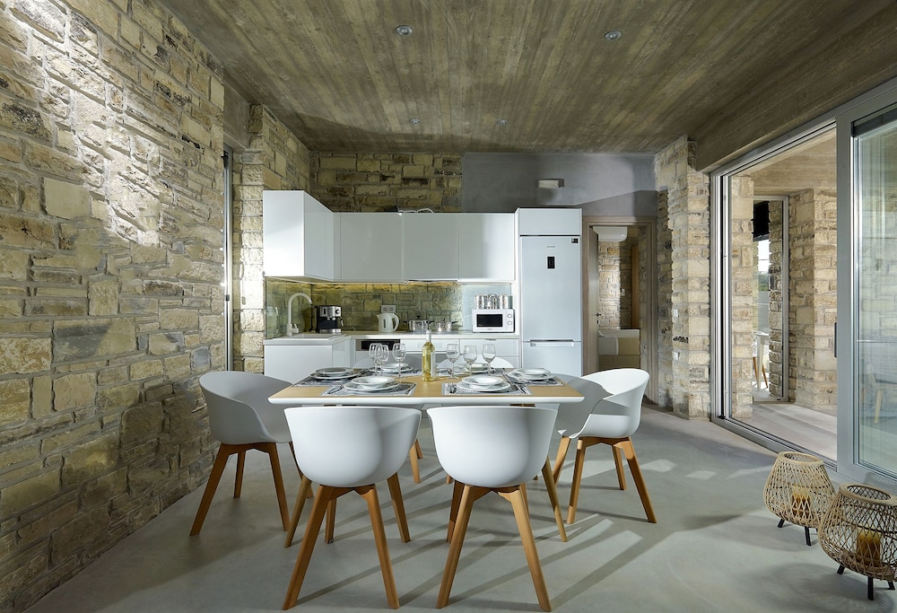 Kouros & Kori Villas 23/49