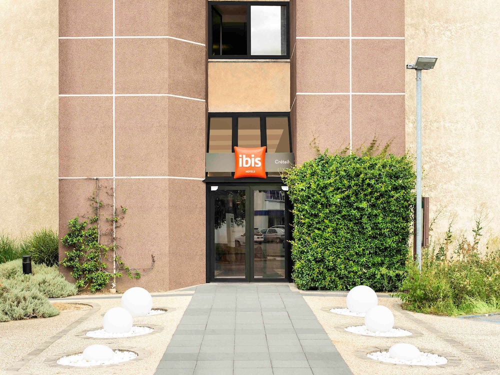 Ibis Creteil 40/68