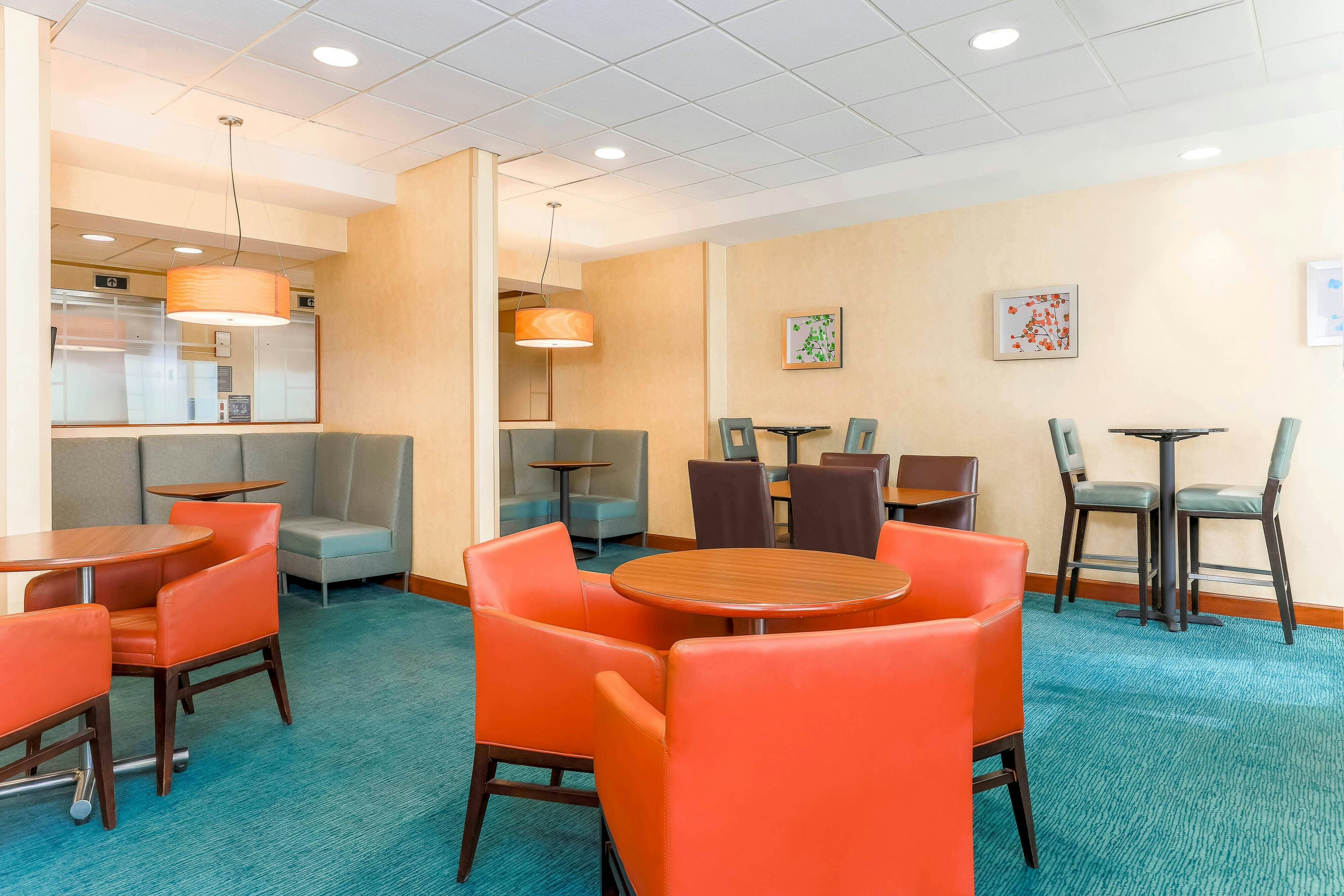 Residence Inn by Marriott Chicago Oak Brook 6/9