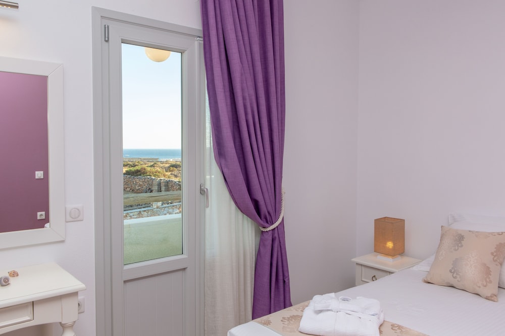 Sun and Moon Villas and Suites 29/72