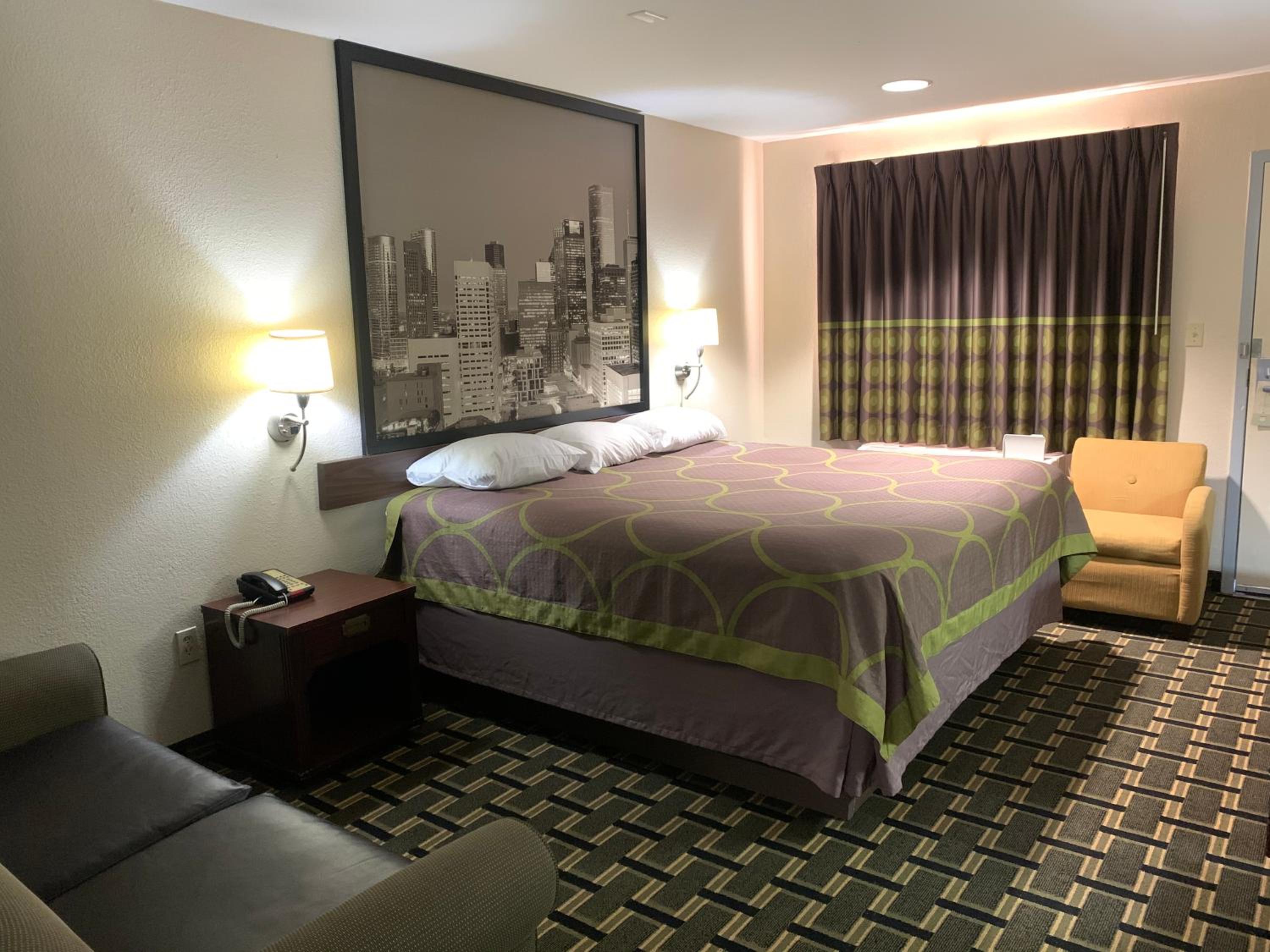 Hotel Baytown/I-10 19/56
