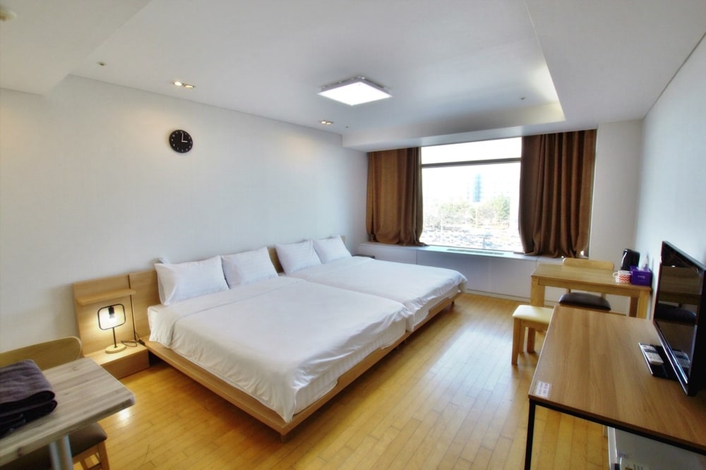 Incheon Airport Guesthouse 14/46