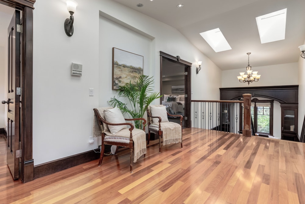 Westmount River Inn 28/48