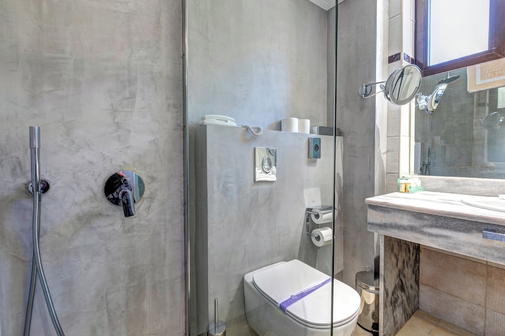 Lindos Breeze Beach Hotel 63/64