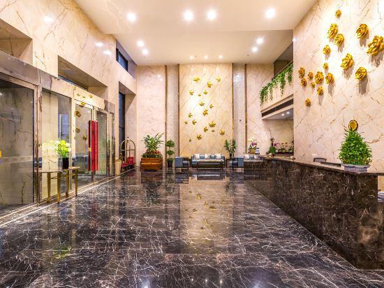 Rose Hot Spring Hotel 30/35