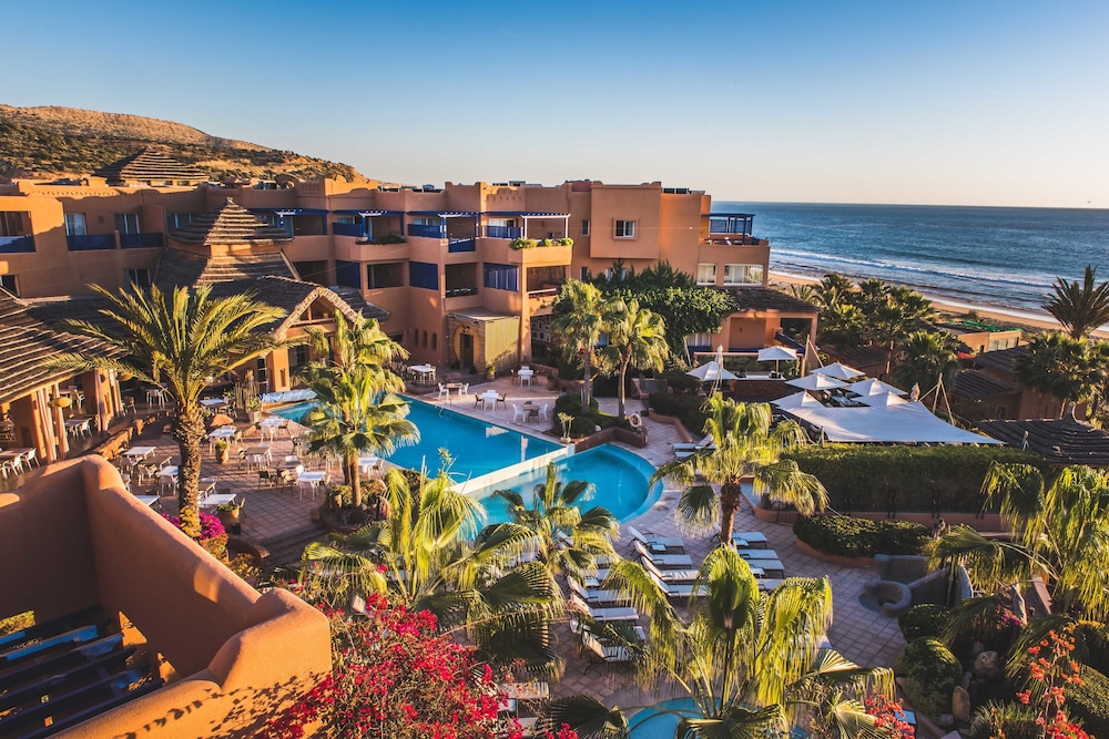 Paradis Plage Surf Yoga Spa Resort 10/83