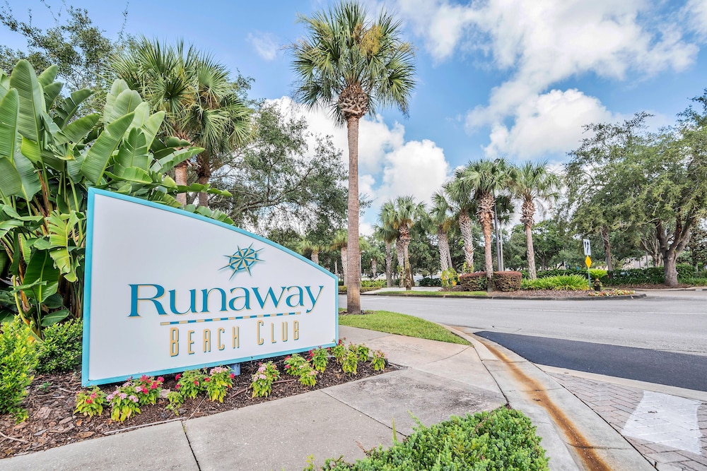 Runaway Beach Club Resort 56/68