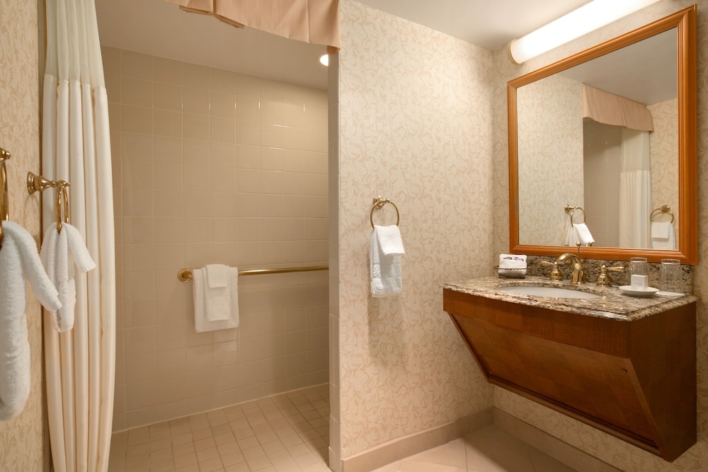 Harrah's Council Bluffs - A Caesars Rewards Destination 15/54