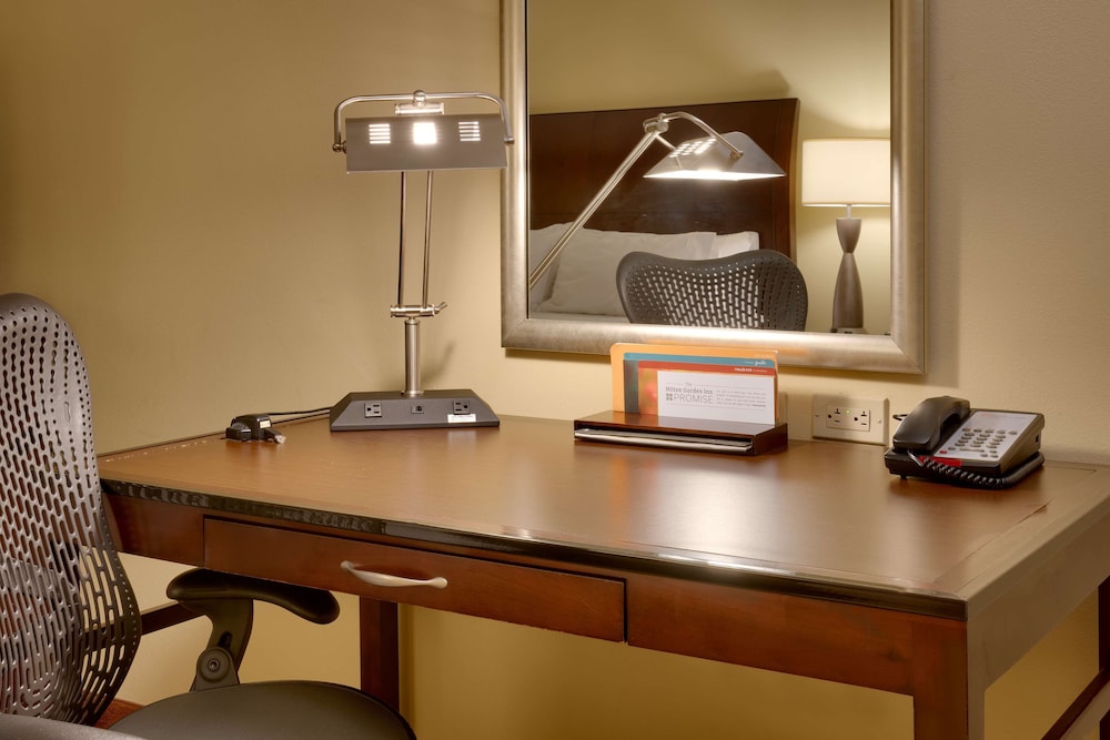 Hilton Garden Inn Clarksville 45/46