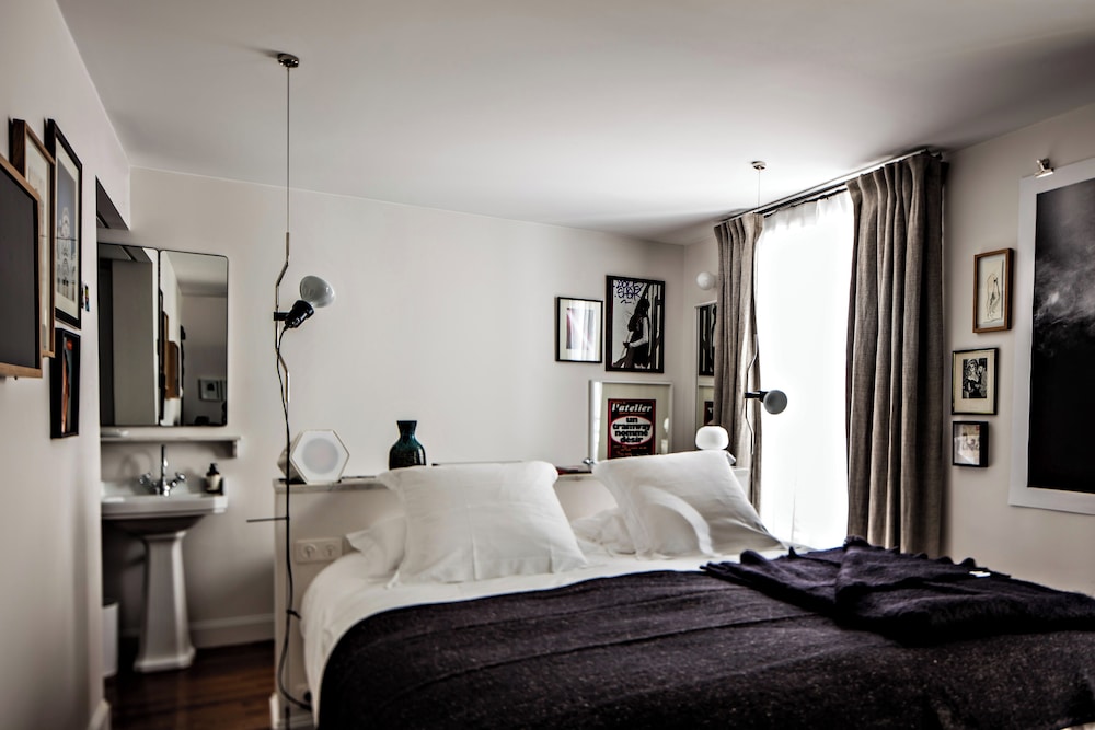 Pigalle 22