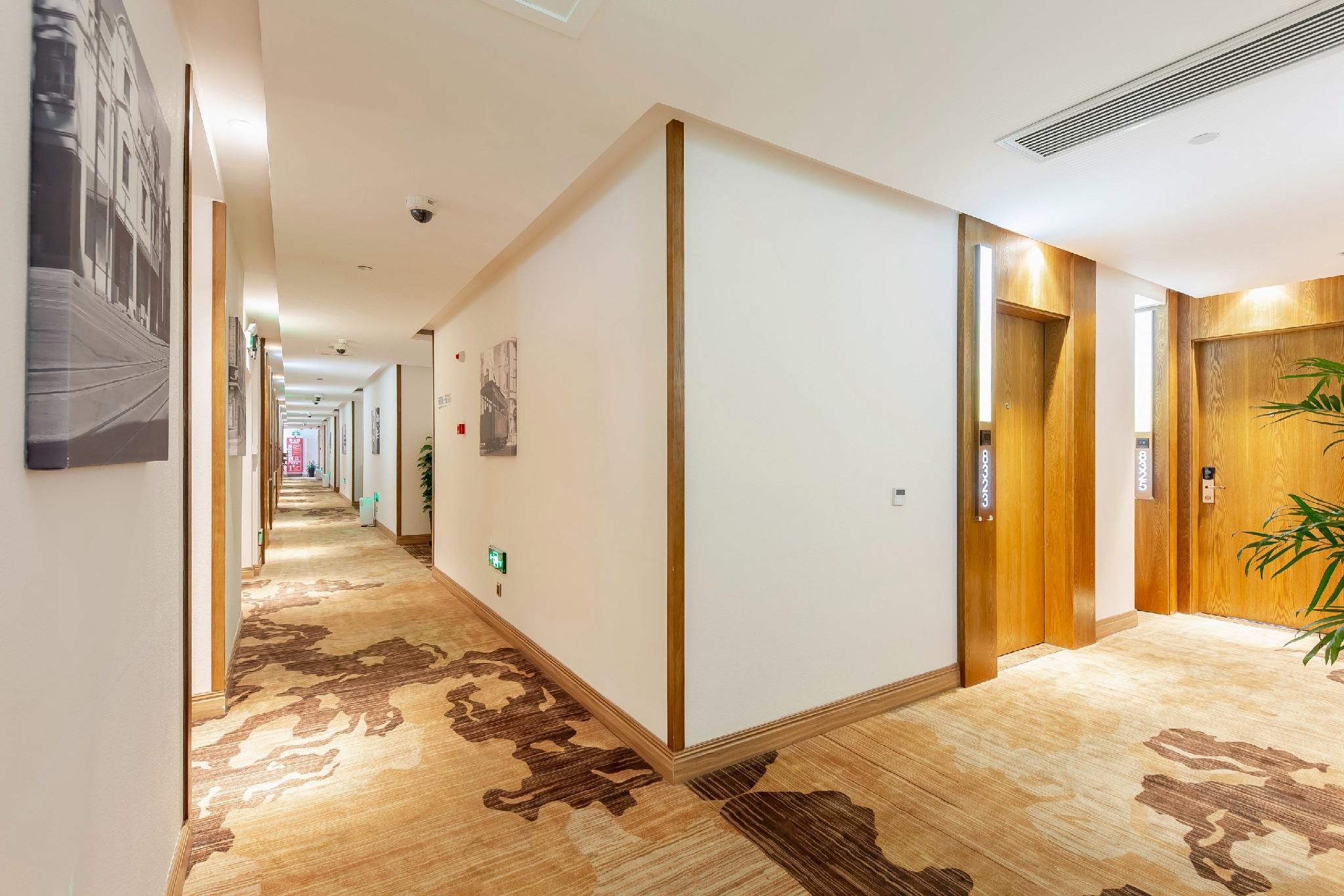 James Joyce Coffetel Shanghai Zhuanqiao Wanda Plaza 9/60