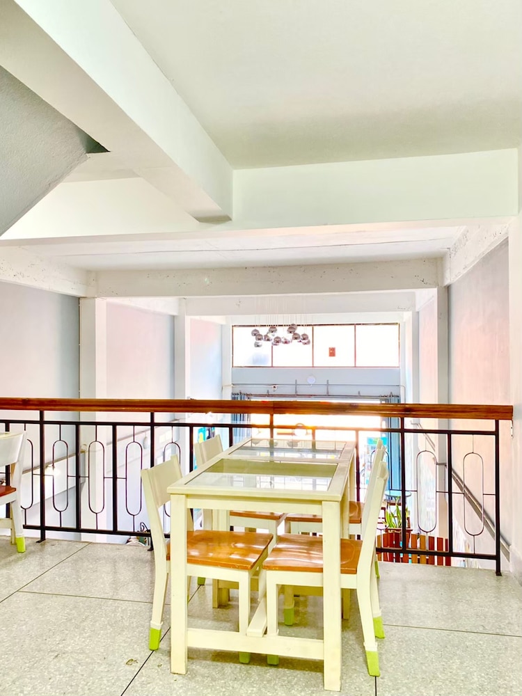 No.7 Guest House 7/61