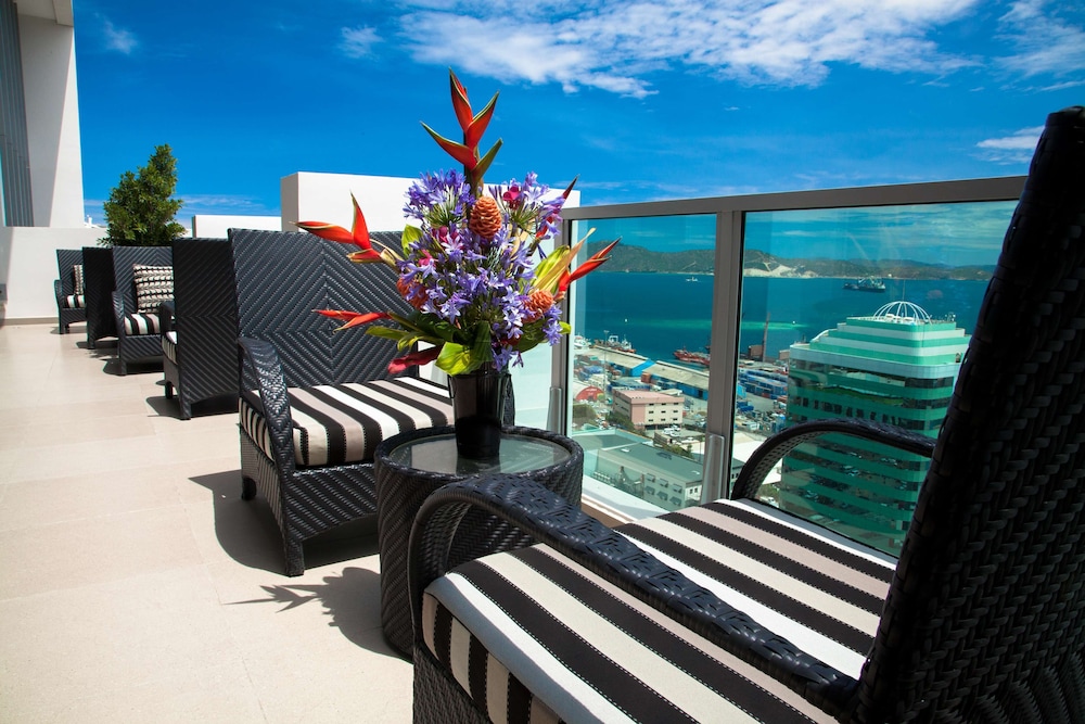 Grand Papua Hotel A Member of Radisson Individuals 49/70