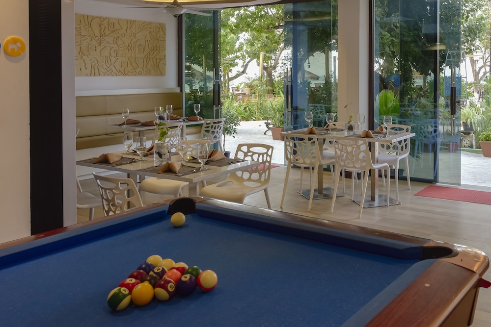 Arena Beach Hotel 33/48