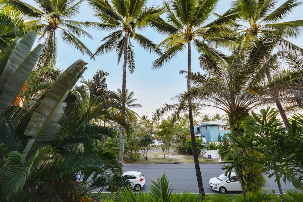 BALBOA HOLIDAY APARTMENTS 49/59