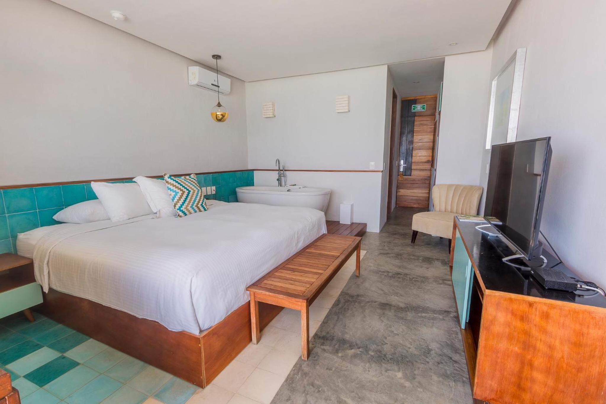 Honeymoon, Suite, Ocean Front, Plunge Pool