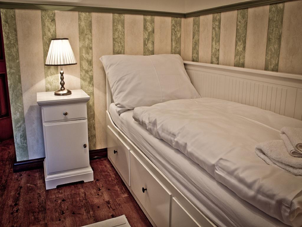 Hotel La Fresca 4/23