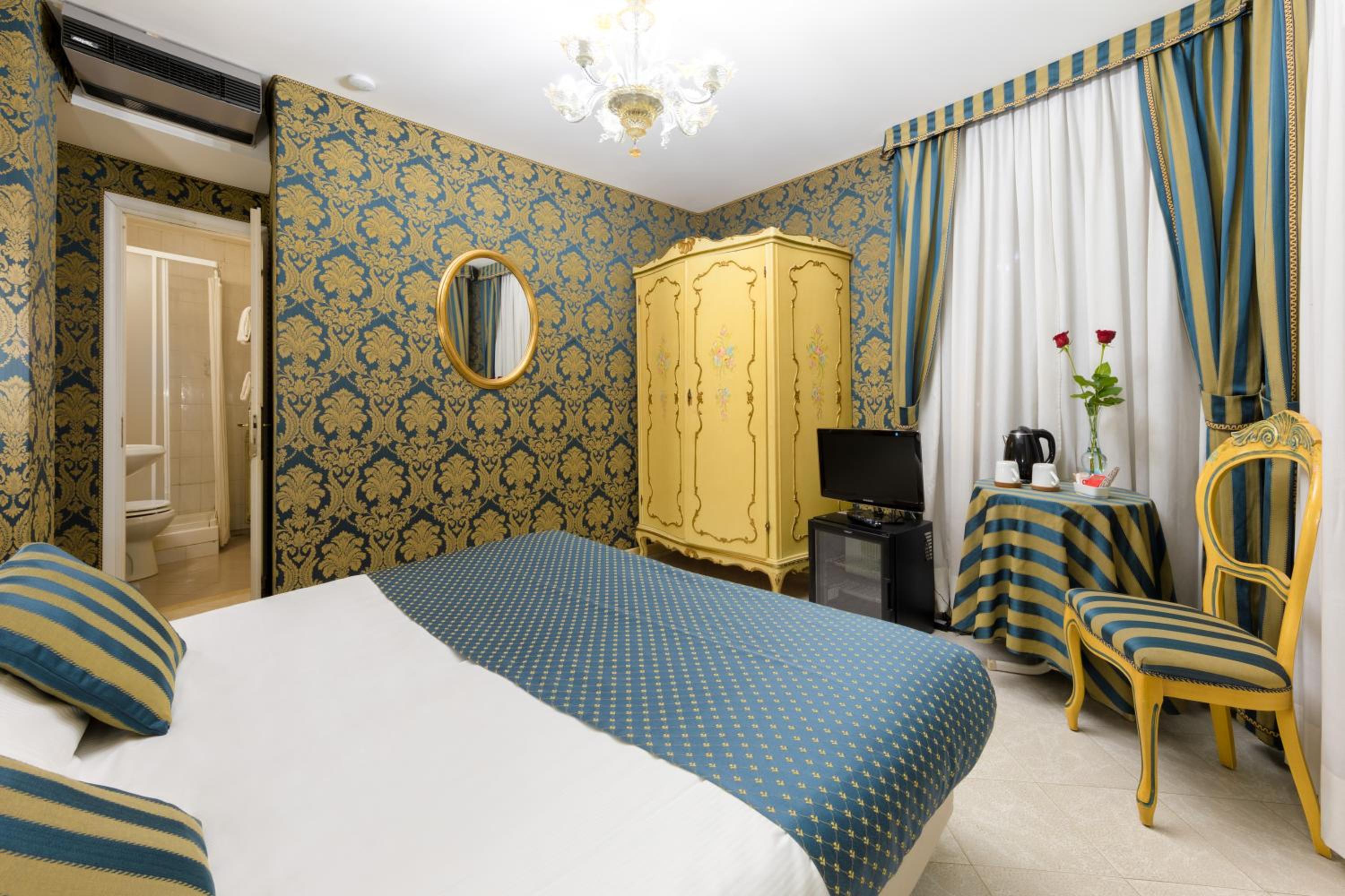 rooms