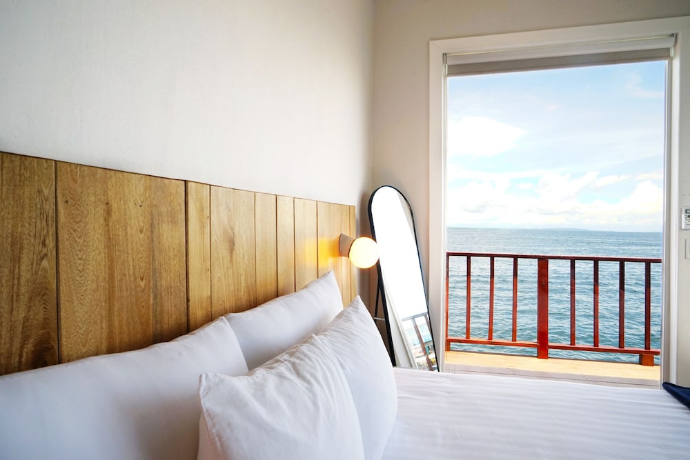 Tropical Suites Hotel 29/67