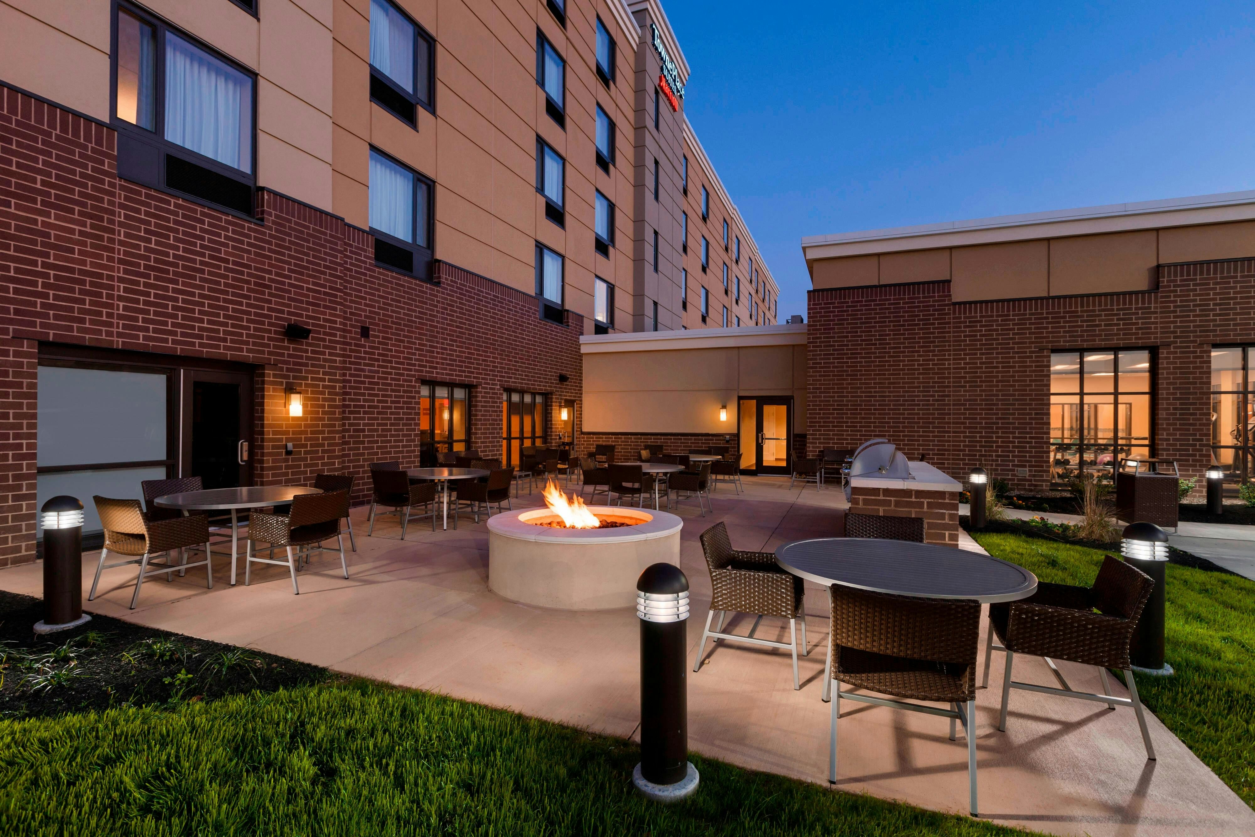 Towneplace Suites By Marriott Harrisburg West Mechanicsburg 42/43