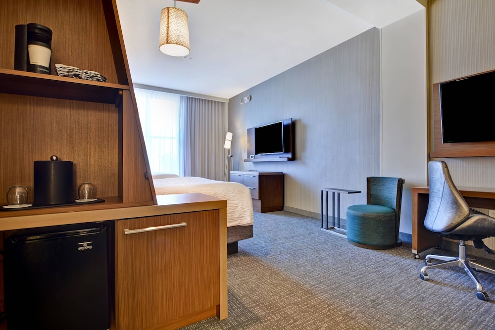 Courtyard By Marriott Jackson Madison 36/48