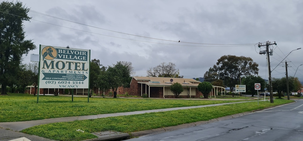 Belvoir Village Motel Apartments 5/57
