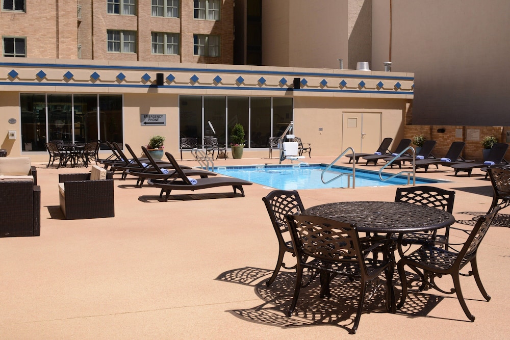 Courtyard By Marriott Fort Worth Downtown Blackstone 52/53