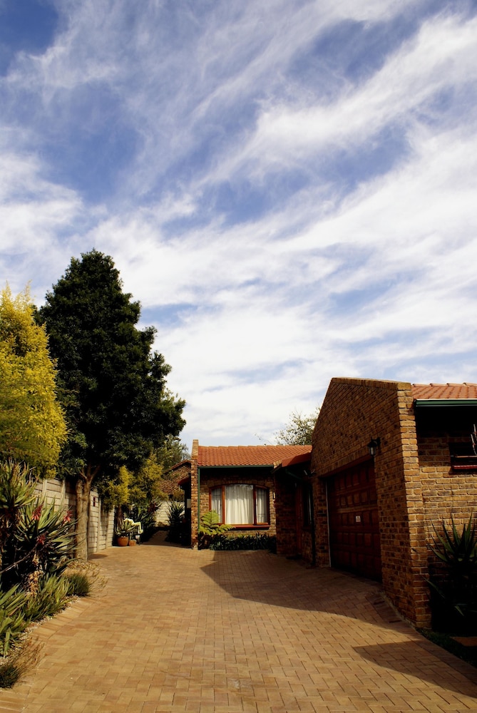 No 5 On Franschoek Lane 1/34