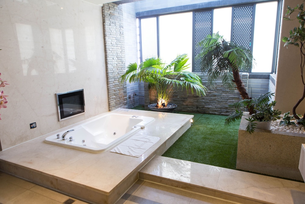 All-Ur Boutique Motel Kaohsiung Branch 87/100