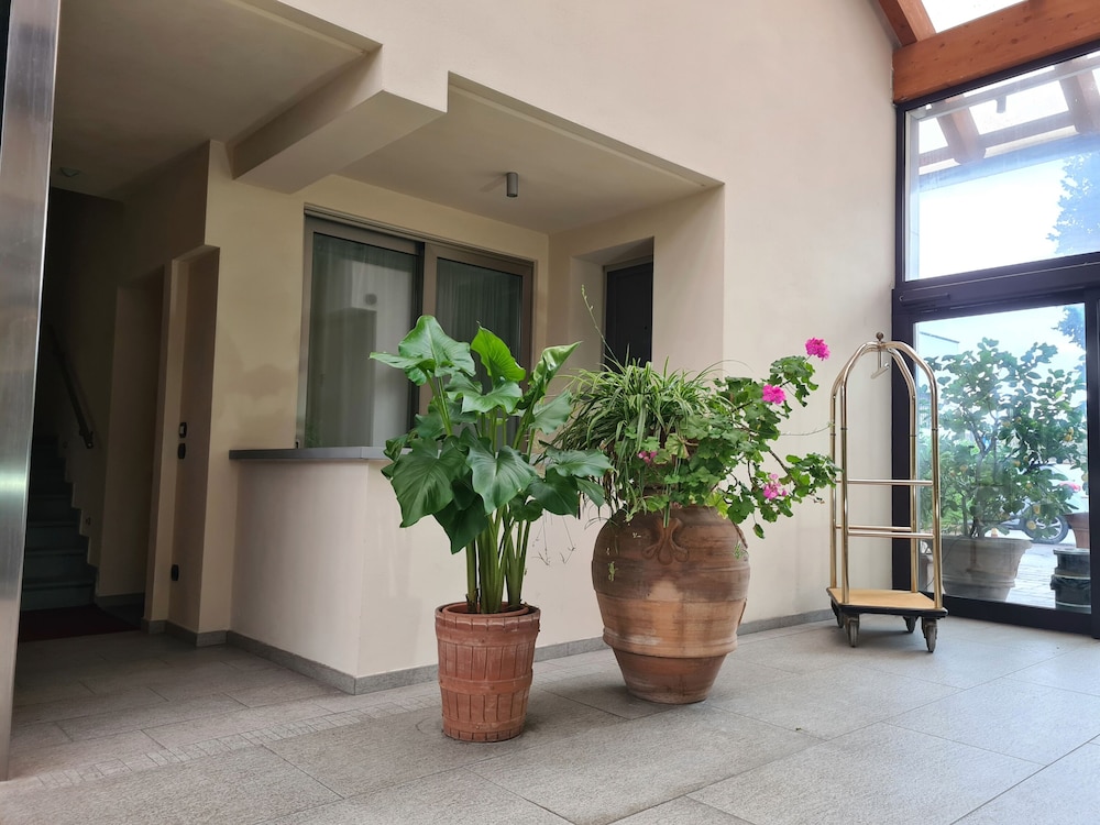 Hotel La Villetta 41/65
